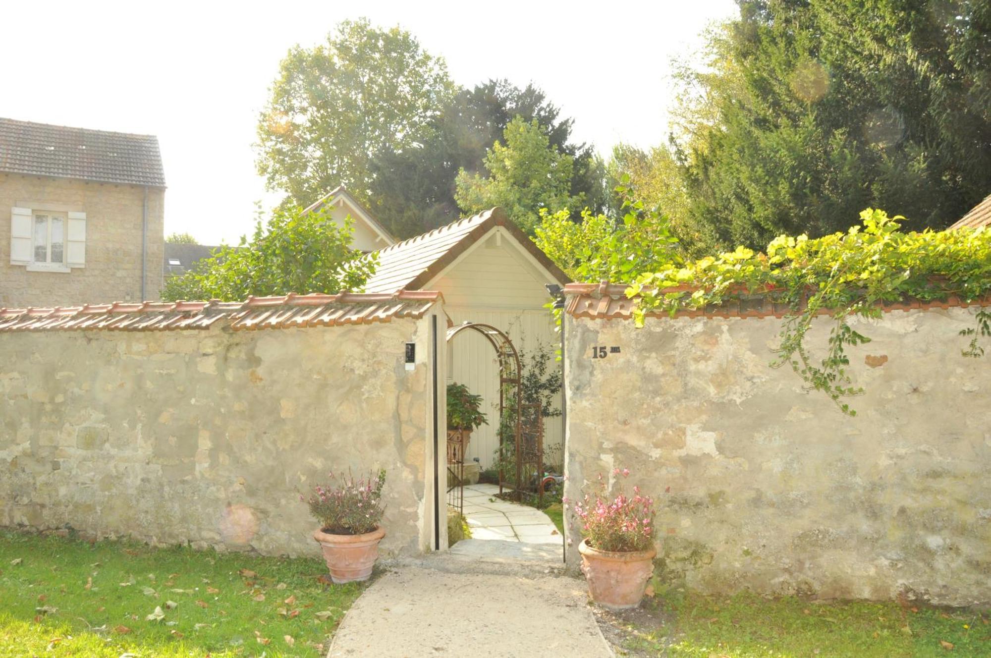 Bed and Breakfast Nouveau Au Coeur De L'Isle Adam - Le Clos De L'Isle Zewnętrze zdjęcie